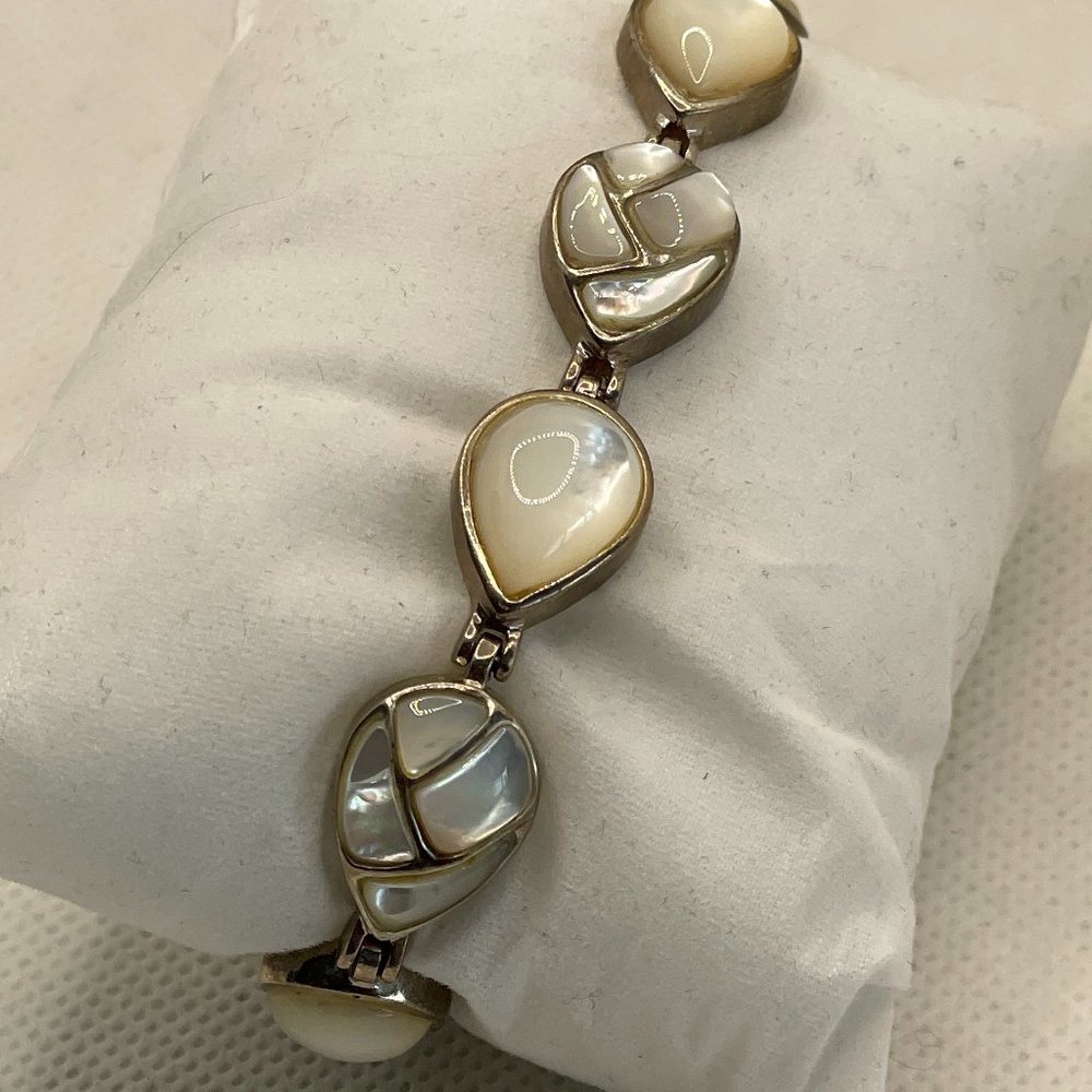 Mother of Pearl Inlay Bracelet